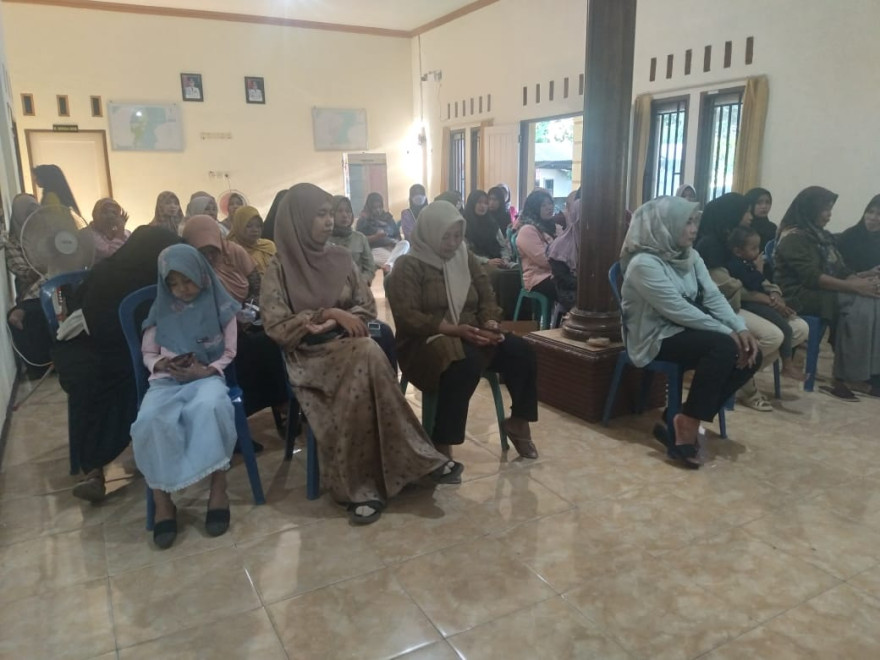 Album : rapat musdus perempuan pohtim